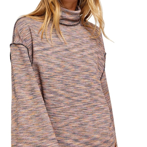 Free People Medium Sunny Days Turtleneck Overboard - Picture 10 of 10